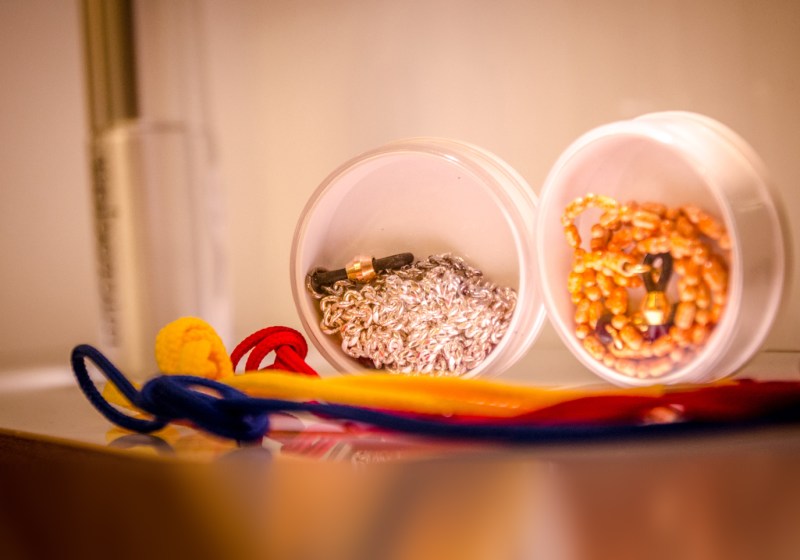 Nega očal, Optika Nadoh, Postojna.